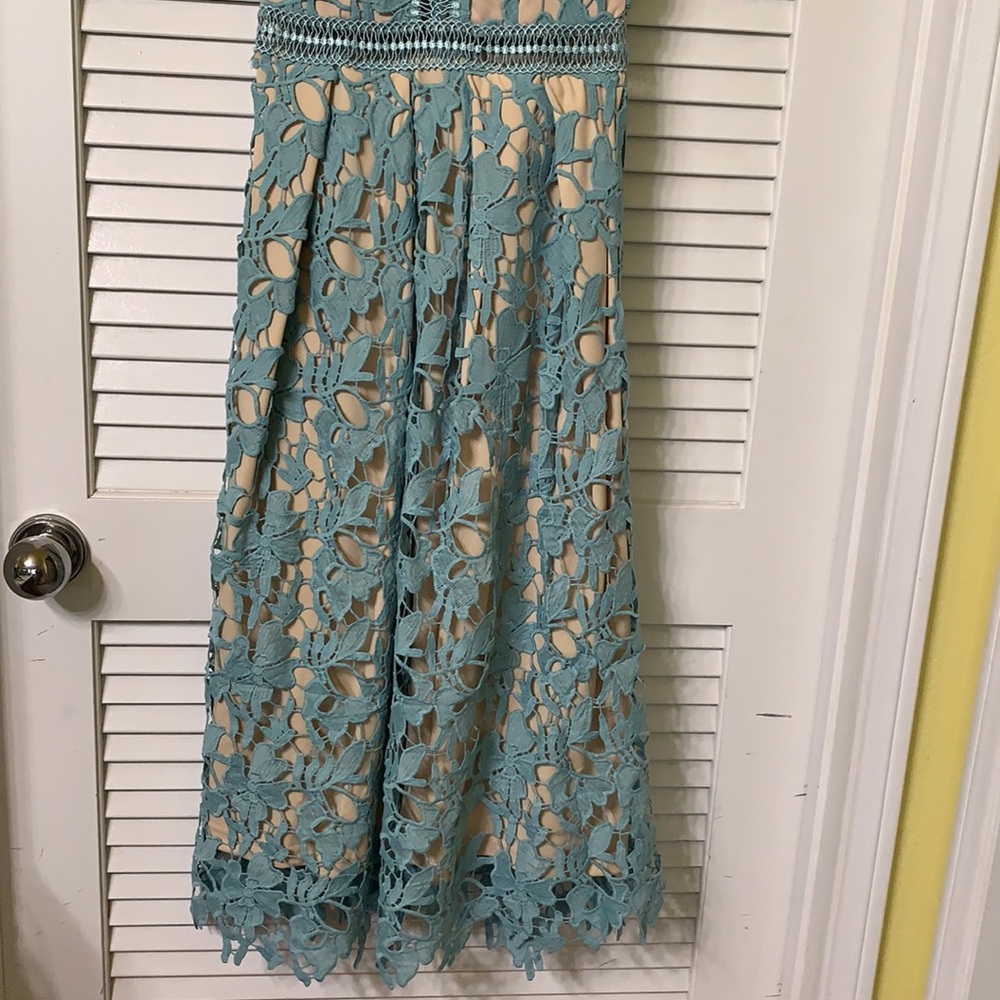 Romeo +Juliet Couture long dress - Picture 3 of 10
